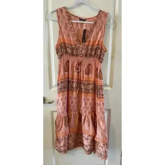 NWT Chaudry KC Size Large 100% Silk Coral Ruffle Floral Knee Length Boho Peasant - Picture 1 of 4